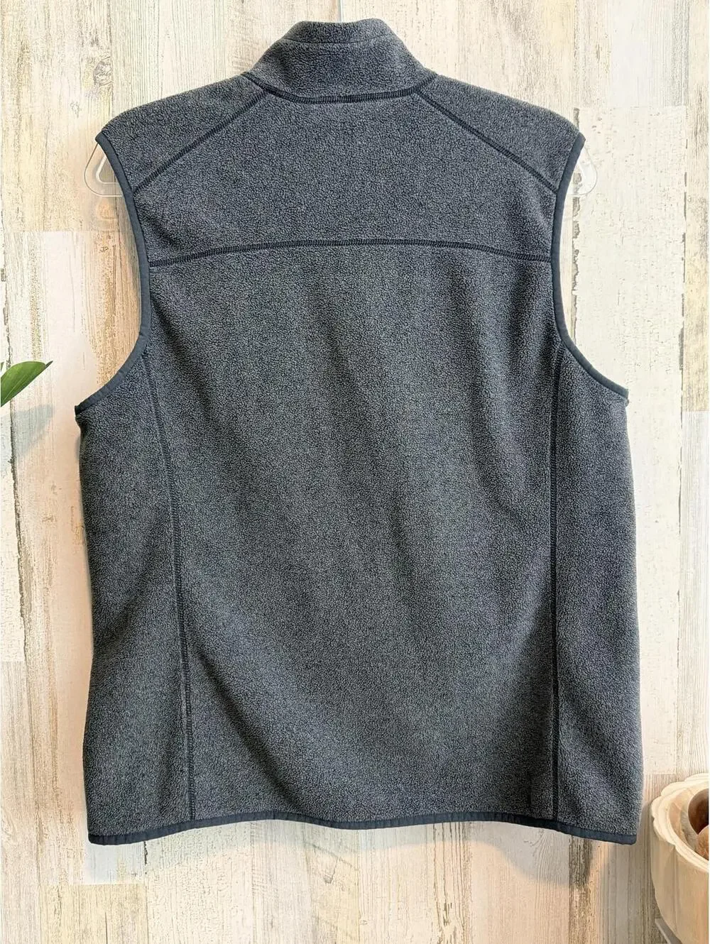 Guide Series Women’s Size Large Gray Zip Front Fleece Vest